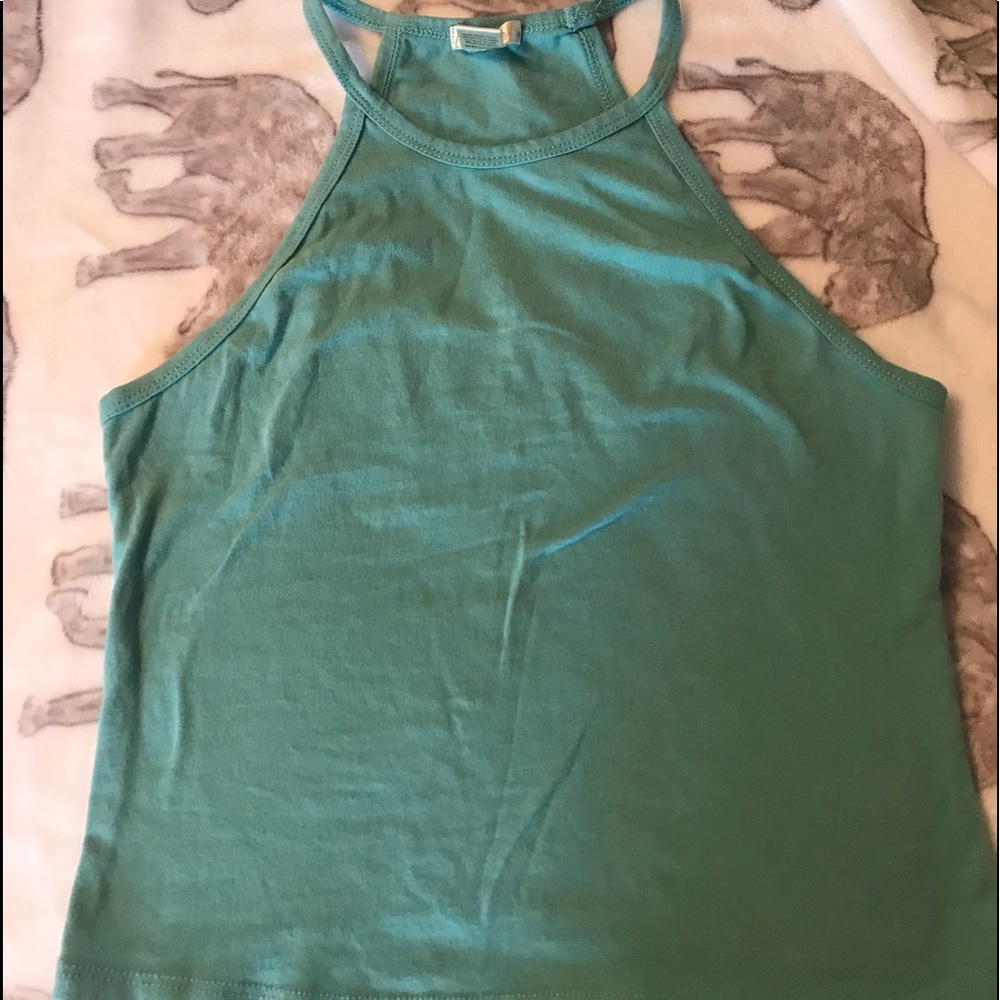 Tilly’s teal tank top